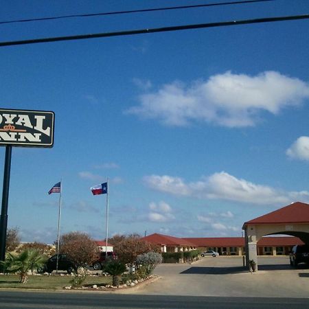 Royal Inn Pearsall Eksteriør bilde